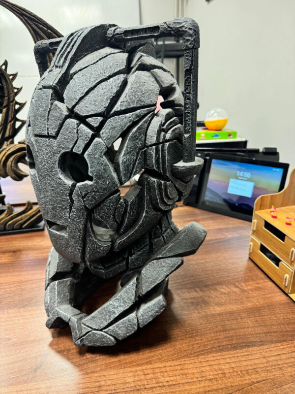 Cyberman – Bust - EDWHO01 - Pre Owned Edge Sculpture
