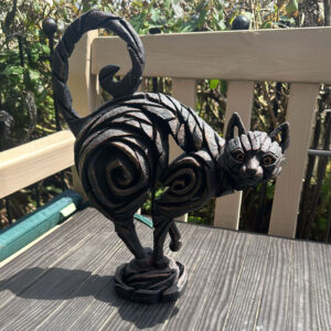 ED10B Standing Cat – Figure (Black) (Pre-owned)